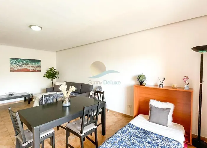 Sol Da Rocha By Sunny Deluxe Портиман